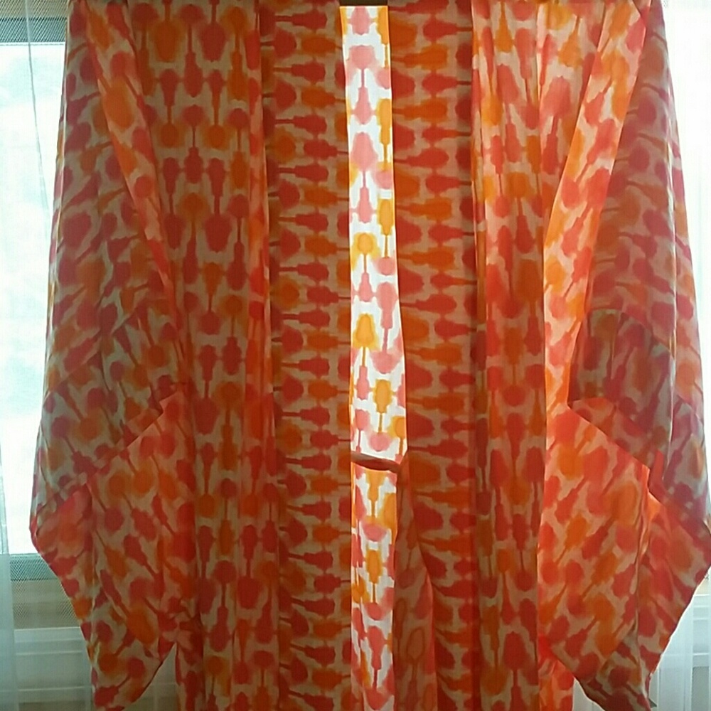 Natori Coral Kimono style coverup and shorts
